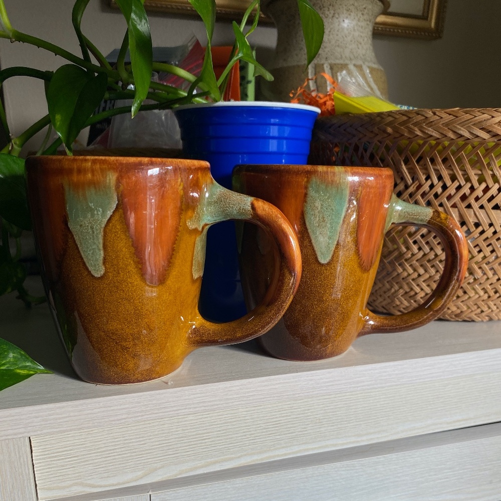 Pair of Vtg Dryden Glossy Drip Glaze Pottery Mug Brown Green Orange 4" w/ Handle